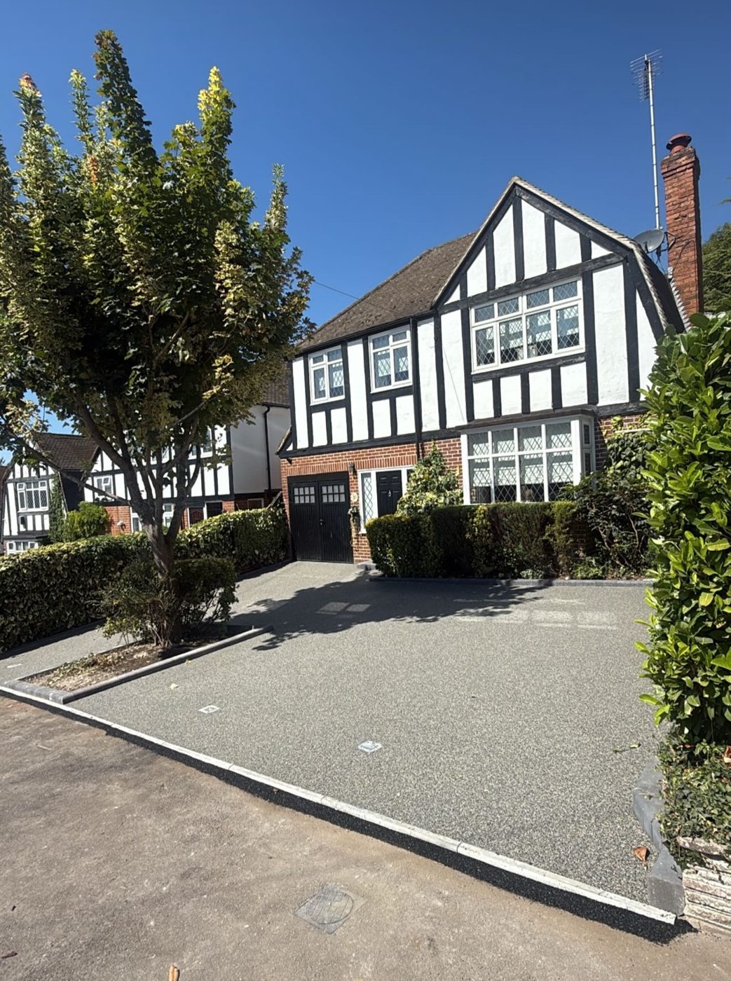 Grey resin driveway