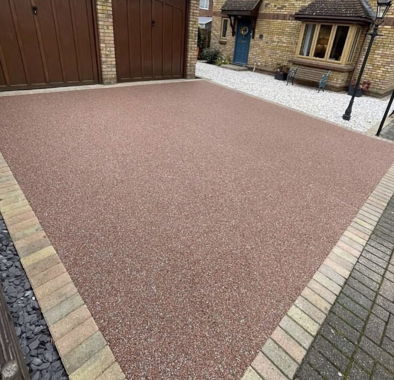 Terracotta resin driveway