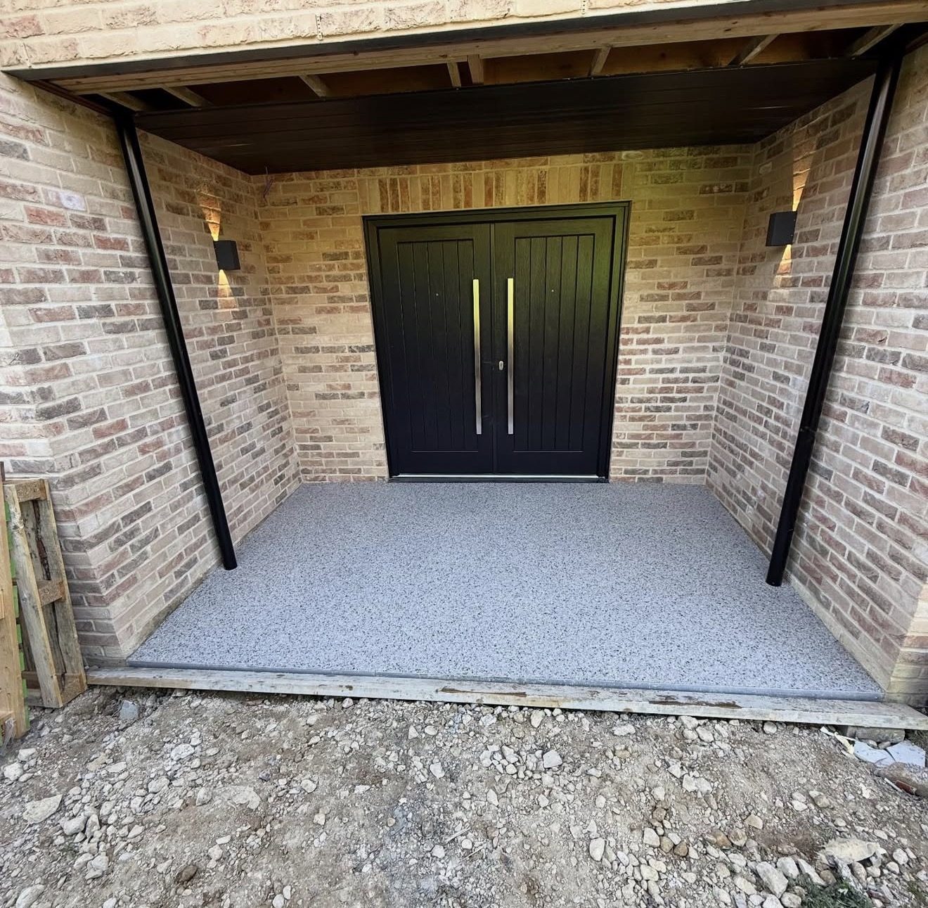 Light resin entrance finish